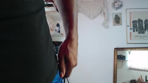 Snapshot of siriss_boyrag chatting on 09-20-25, 04:08 siriss_boyrag online show from 09-20-25, 04:08