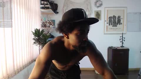 Snapshot of siriss_boyrag chatting on 10-23-25, 06:28 siriss_boyrag online show from 10-23-25, 06:28