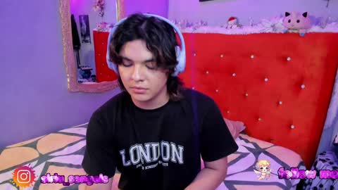 Snapshot of sirius_angels chatting on 12-18-24, 11:19 Sirius angels online show from 12-18-24, 11:19