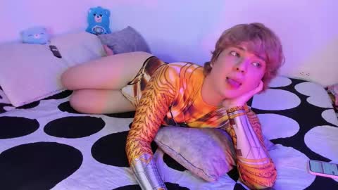 Snapshot of sirius_angels chatting on 02-10-26, 02:54 Sirius angels online show from 02-10-26, 02:54