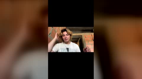 Snapshot of sirius_angels chatting on 04-08-26, 07:03 Sirius angels online show from 04-08-26, 07:03