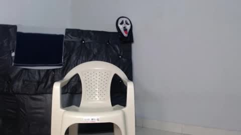 Snapshot of sirryant chatting on 11-18-25, 10:36 SIR RYANT online show from 11-18-25, 10:36