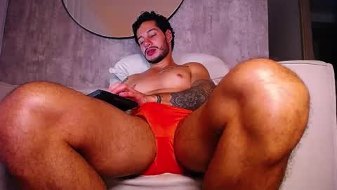 Snapshot of sirs_papi chatting on 03-12-25, 04:19 Call me papi online show from 03-12-25, 04:19