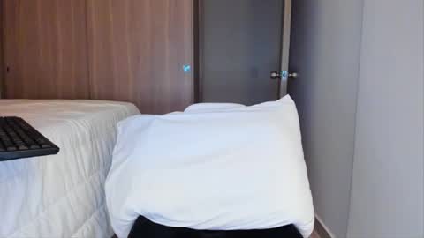 Call me papi online show from 02-24-26, 04:43