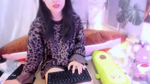 julila online show from 11-14-25, 03:27