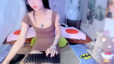 julila online show from 11-22-25, 03:38