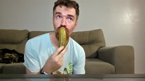 Snapshot of sissiebeard chatting on 07-03-26, 10:10 sissiebeard online show from 07-03-26, 10:10