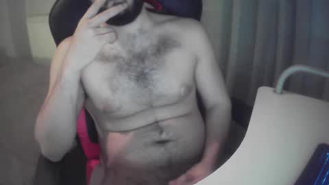 Snapshot of sissy_bear_ chatting on 03-15-26, 07:14 sissy_bear_ online show from 03-15-26, 07:14