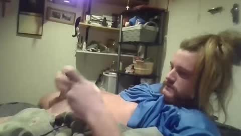 Snapshot of sissyboy031 chatting on 02-18-26, 11:44 sissyboy031 online show from 02-18-26, 11:44