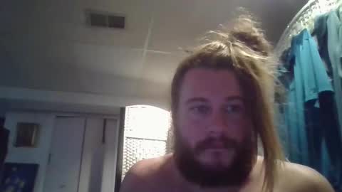 Snapshot of sissyboy031 chatting on 03-03-26, 08:48 sissyboy031 online show from 03-03-26, 08:48