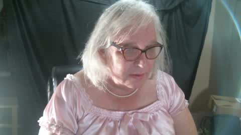 Sissy Diane online show from 02-08-25, 12:38