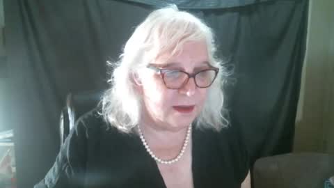 Sissy Diane online show from 09-15-25, 11:38
