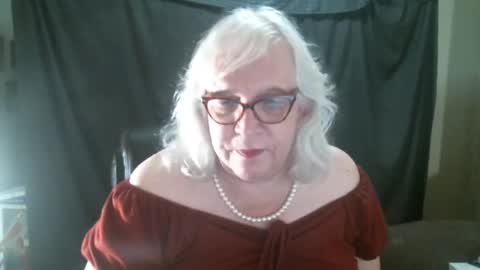 Sissy Diane online show from 09-17-25, 11:39