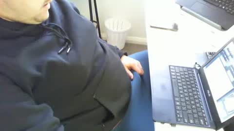 Snapshot of sissyslutmattbray chatting on 05-26-26, 03:35 Sissy Matt Bray online show from 05-26-26, 03:35