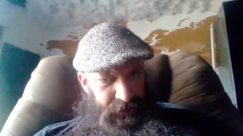 Snapshot of sitonmybeardxxx chatting on 06-12-26, 08:41 sitonmybeardxxx online show from 06-12-26, 08:41