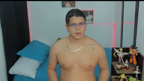 Snapshot of siul_bigcock chatting on 12-01-24, 11:58 Siul Thompson online show from 12-01-24, 11:58