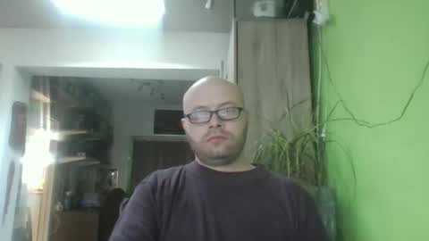 Snapshot of sixten113 chatting on 03-23-26, 07:12 sixten113 online show from 03-23-26, 07:12