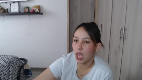 Snapshot of skarlet_adams chatting on 12-06-24, 06:39 Alice online show from 12-06-24, 06:39