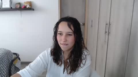 Snapshot of skarlet_adams chatting on 12-09-24, 06:46 Alice online show from 12-09-24, 06:46