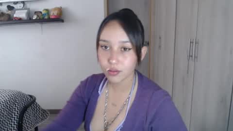 Snapshot of skarlet_adams chatting on 01-08-25, 07:24 Alice online show from 01-08-25, 07:24