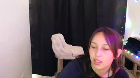 Snapshot of skarlet_adams chatting on 01-20-25, 08:40 Alice online show from 01-20-25, 08:40