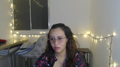 Snapshot of skarlet_adams chatting on 02-03-25, 03:31 Alice online show from 02-03-25, 03:31