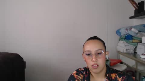 Snapshot of skarlet_adams chatting on 02-13-25, 08:13 Alice online show from 02-13-25, 08:13