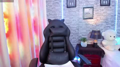 Skarleth online show from 05-02-26, 07:41