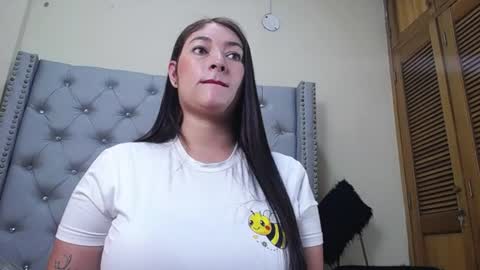 skarlett_36 online show from 07-28-26, 02:35