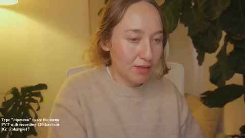 Snapshot of skarpio17 chatting on 11-30-25, 09:30 Im Scarlett ONLINE 5pm-10pm NYC time online show from 11-30-25, 09:30