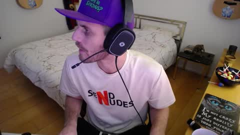 skatejocke online show from 11-19-25, 09:09