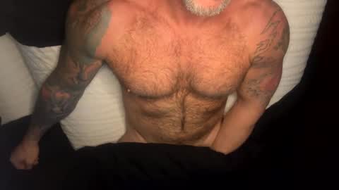 Snapshot of skimaskedbeef chatting on 12-26-24, 10:37 BEEF online show from 12-26-24, 10:37