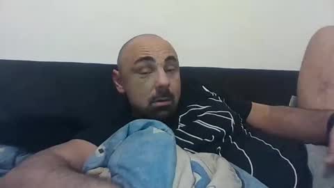 Snapshot of skinboys chatting on 01-07-25, 08:52 skinboys online show from 01-07-25, 08:52