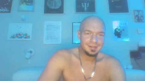 Snapshot of skinboys chatting on 02-03-25, 04:46 skinboys online show from 02-03-25, 04:46