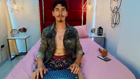 skinny jean  online show from 06-17-26, 08:10