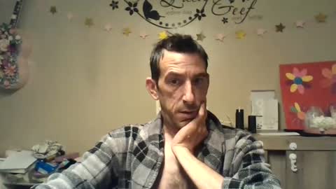 Snapshot of skinnybigcock2 chatting on 07-27-26, 03:24 SkinnyBigCock2 online show from 07-27-26, 03:24