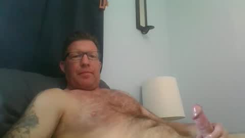 Snapshot of skinnymeat858205 chatting on 12-14-25, 05:40 skinnymeat858205 online show from 12-14-25, 05:40