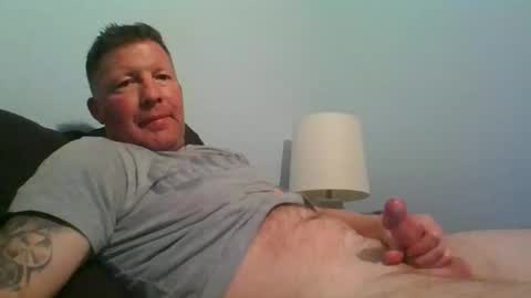 Snapshot of skinnymeat858205 chatting on 03-28-26, 03:28 skinnymeat858205 online show from 03-28-26, 03:28