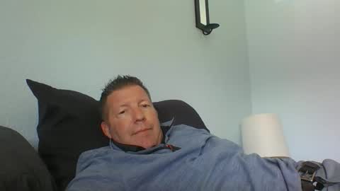 Snapshot of skinnymeat858205 chatting on 05-06-26, 11:10 skinnymeat858205 online show from 05-06-26, 11:10