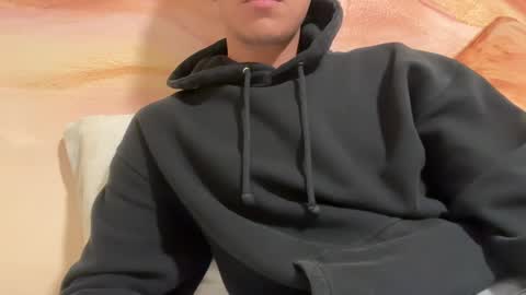 Snapshot of skinnypapi chatting on 10-04-25, 08:45 papi online show from 10-04-25, 08:45