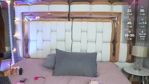 SAMANTHA  online show from 06-10-26, 02:23