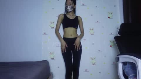 skinnythai4u online show from 05-03-26, 11:16