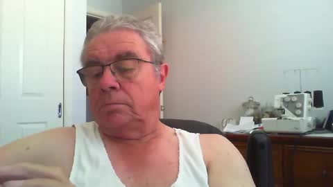 Skipper1970 online show from 01-09-26, 03:31