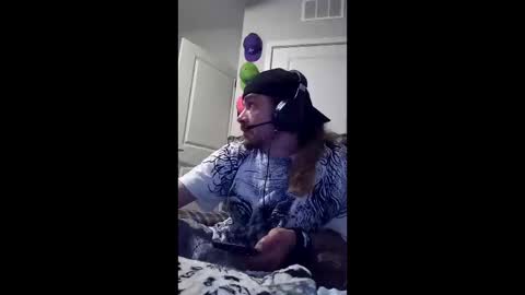 skitzothaklown86 online show from 05-19-26, 06:20