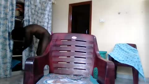 Indianslut1431 online show from 07-13-26, 05:21