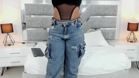 Snapshot of sky_bigass chatting on 04-09-26, 12:32 Sky online show from 04-09-26, 12:32