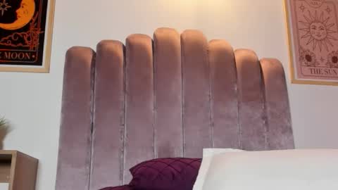 Snapshot of sky_caroline chatting on 11-14-25, 11:35 Sky Caroline online show from 11-14-25, 11:35