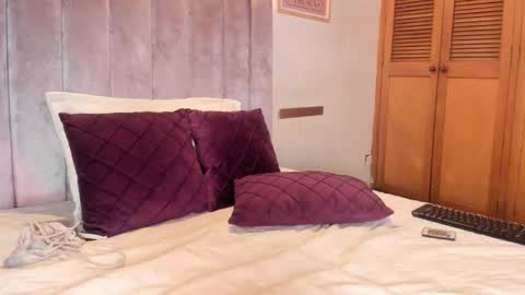 Snapshot of sky_caroline chatting on 03-09-26, 09:41 Sky Caroline online show from 03-09-26, 09:41