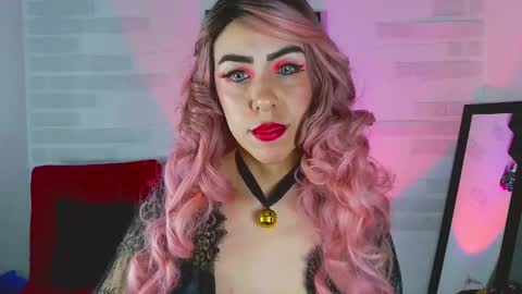 Snapshot of sky_girl1 chatting on 01-31-25, 12:28 Mile online show from 01-31-25, 12:28