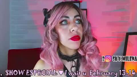 Snapshot of sky_girl1 chatting on 02-09-25, 10:42 Mile online show from 02-09-25, 10:42